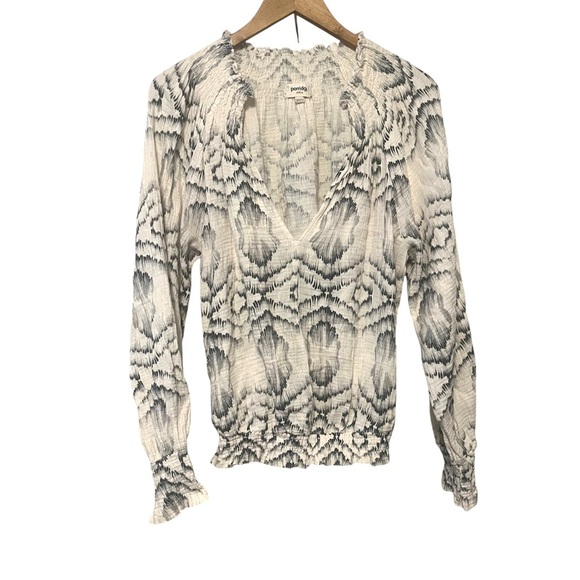 Anthropologie Tops - ANTHROPOLOGIE PORRIDGE PRINTED V NECK CROP TOP